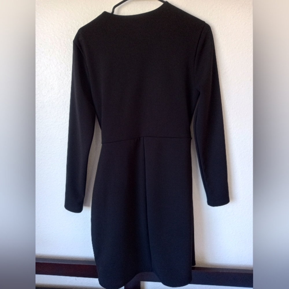Elegant Black Wrap Dress,Size M - Picture 10 of 13